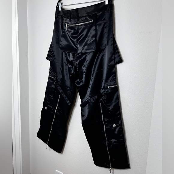 NWT Youths In Balaclava Black Nylon Cargo Cropped Pants in Mens Sz XL - Picture 13 of 13